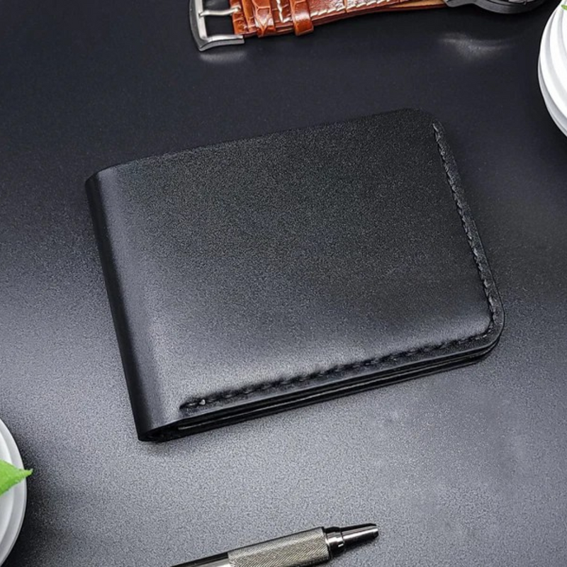Billetera de Cuero con Diseño Elegante y Costuras Reforzadas