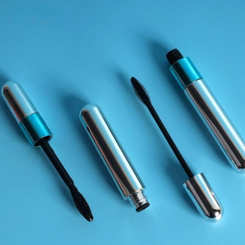 Rímel 2 en 1 con Cepillos para una Curvatura Intensa y un Efecto Alargador (OFERTA 2X1)