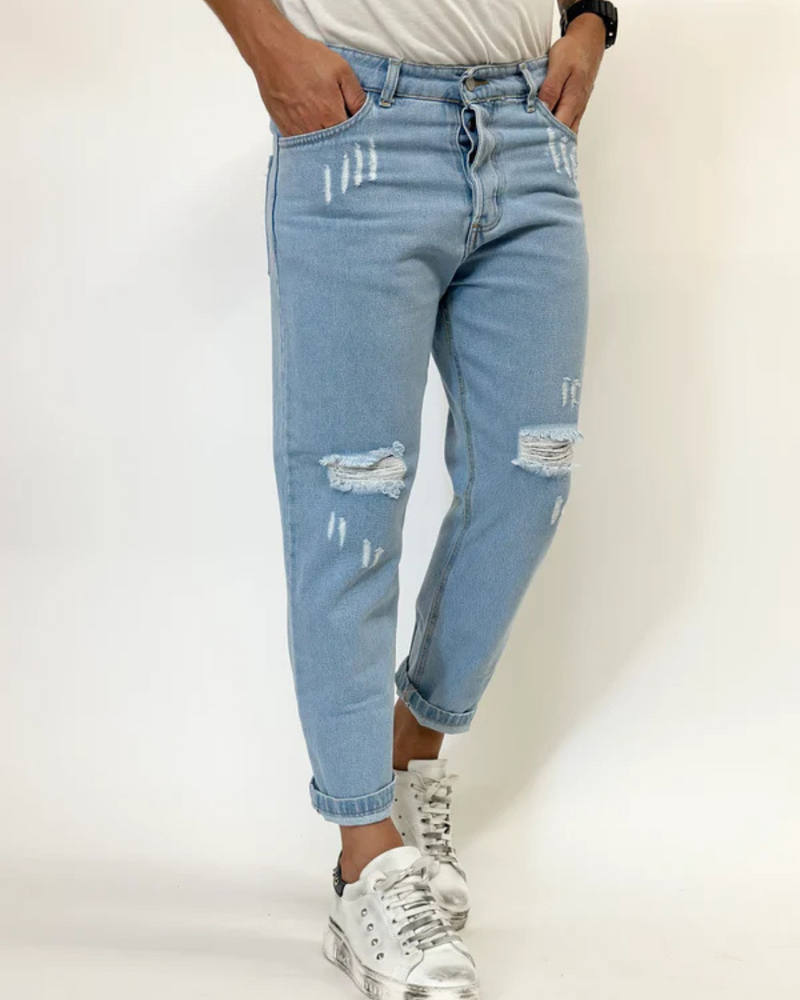 Pantalón con Ligero Desgarro en la Rodilla para Hombres