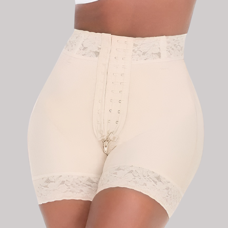 Faja Short Moldeador Corto con Broches©️