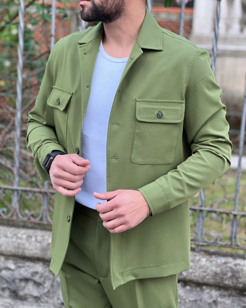 Conjunto de Chaqueta y Pantalón en Tonos Neutros para Hombre de Estilo Casual