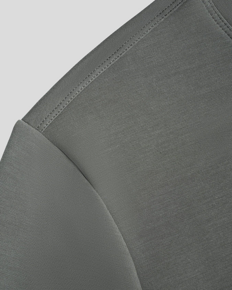 Camisa Ajustada de Manga Corta para Hombre